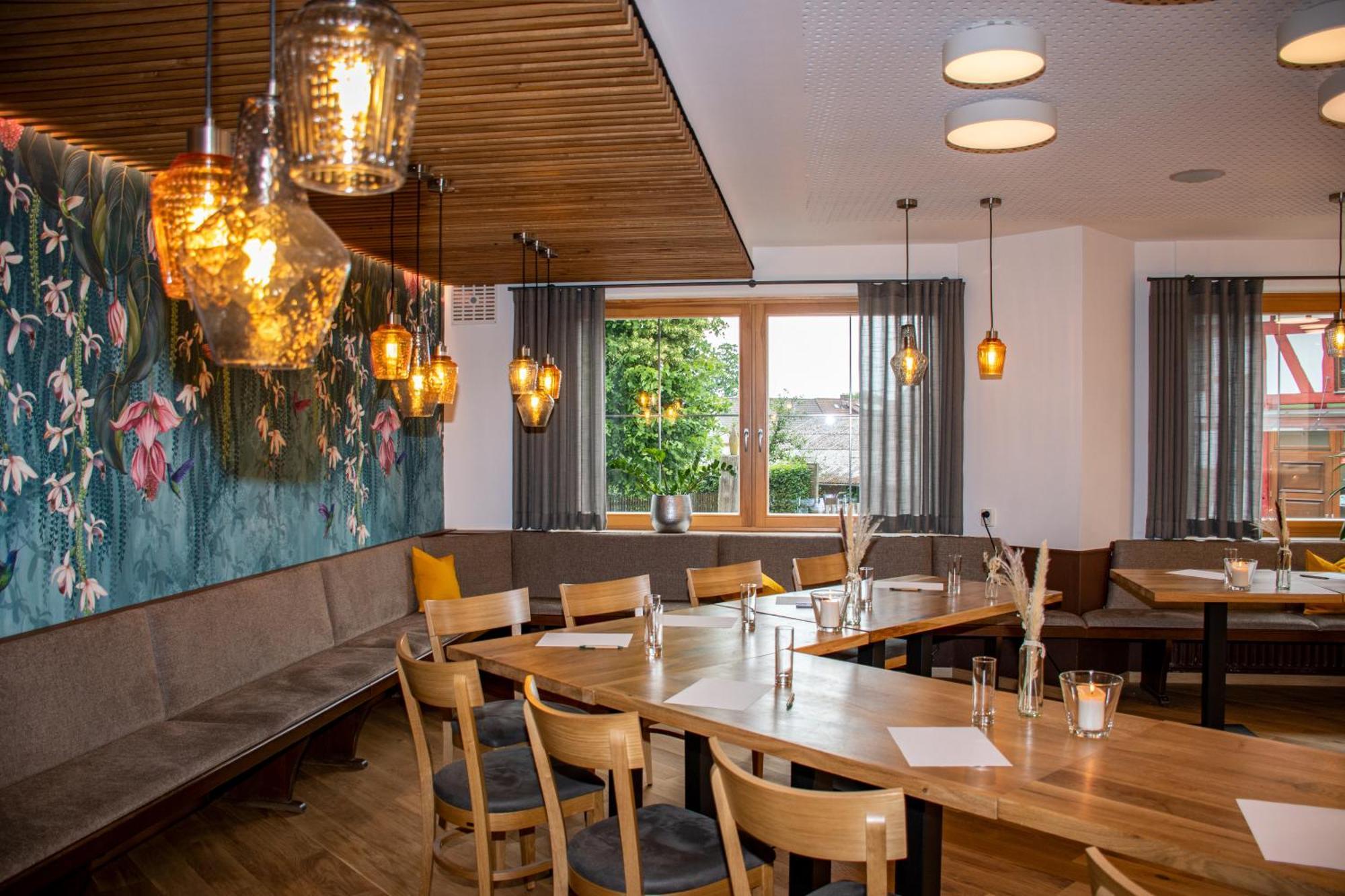Deutsches Haus Hotel Restaurant Gastwirtschaft Biergarten Am Radweg Bermuthshain Экстерьер фото